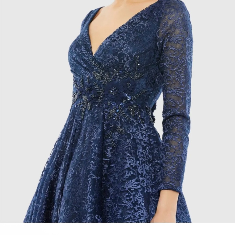 Elegant Navy Lace Dress - Picture 8 of 9